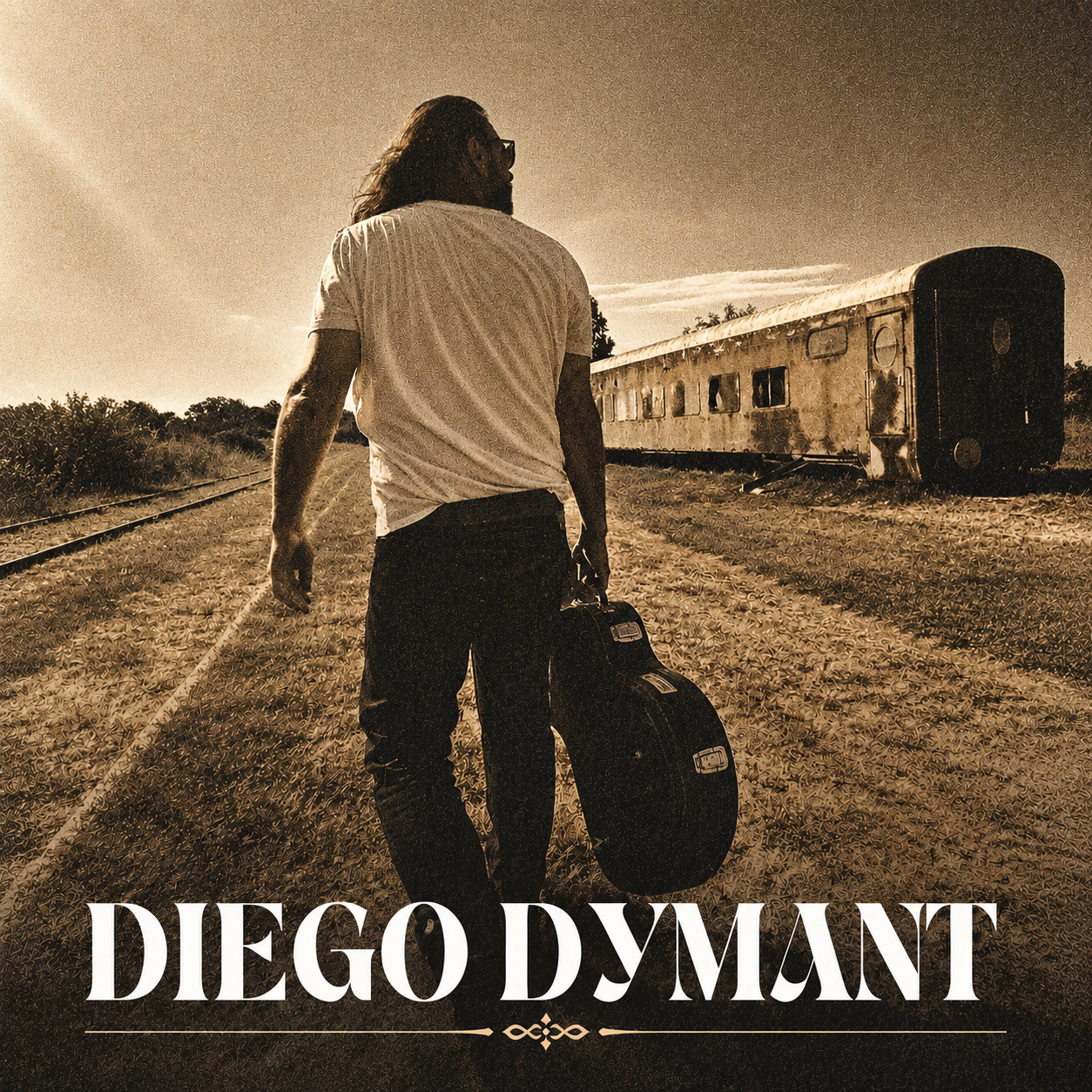 Diego Dymant sosteniendo su guitarra en el escenario